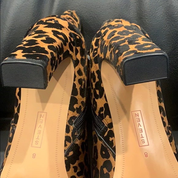 Steve Madden Jenn Leopard 🐆 Boots - Picture 11 of 15